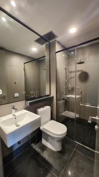 Kediaman Servis untuk Dijual di Bloomsvale Menara Vista Petaling - Michelle Loke - PropertyGuru.com.my