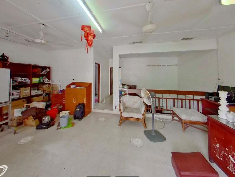 Semi-Detached House for Sale in Taman Pelangi (Johor Bahru) - Sue Jin Tee - Living Room - PropertyGuru.com.my