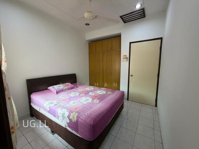 Rumah Teres untuk Dijual di Bandar Botanic (Klang) - Stephanie Lim - Bedroom - PropertyGuru.com.my