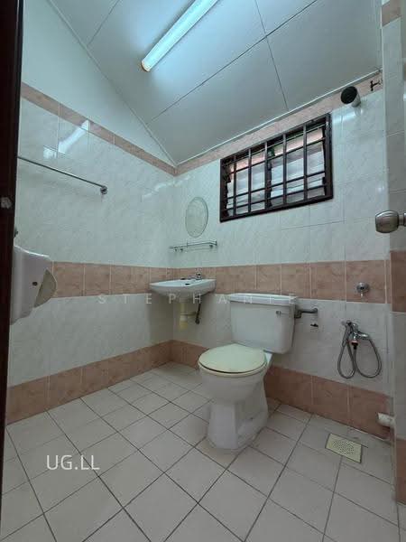 Rumah Teres untuk Dijual di Bandar Botanic (Klang) - Stephanie Lim - Bathroom - PropertyGuru.com.my