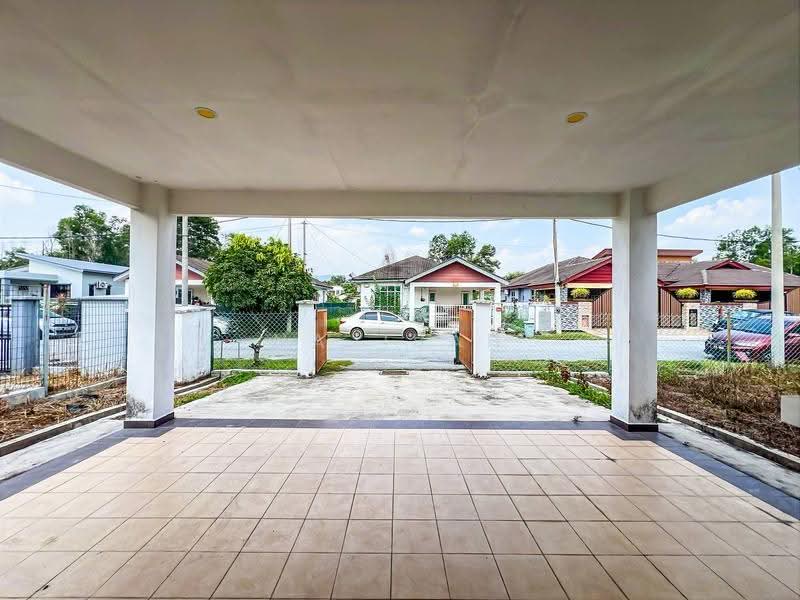 Bungalow House for Sale in Mahkota Hills (Lenggeng) - Najibah Sahari - Exterior - PropertyGuru.com.my