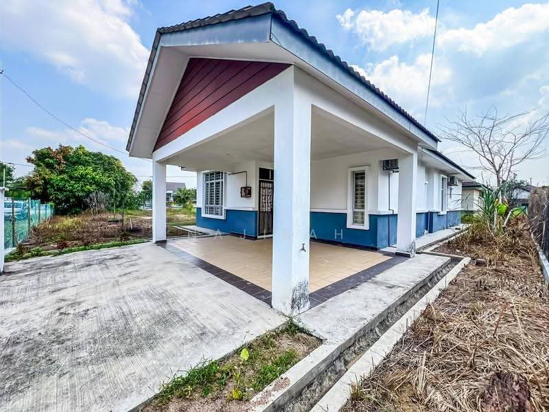 Bungalow House for Sale in Mahkota Hills (Lenggeng) - Najibah Sahari - Exterior - PropertyGuru.com.my