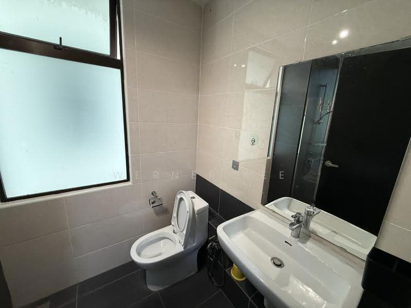 Service Residence for Rent at Wave @ Marina Cove - Werner Kee - Bathroom - PropertyGuru.com.my