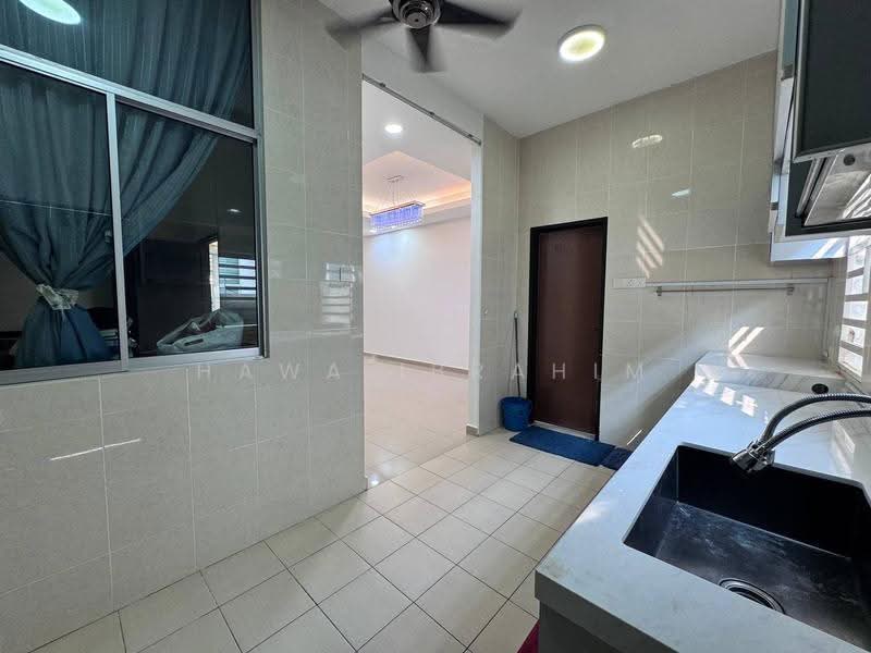 Rumah Teres 2-Tingkat untuk Dijual di Kajang (Selangor) - Hawa Ibrahim - Kitchen - PropertyGuru.com.my
