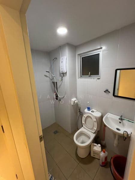 Kondominium untuk Disewa di D'Nuri Residence @ Desa Petaling - Jackson Wong - Bathroom - PropertyGuru.com.my