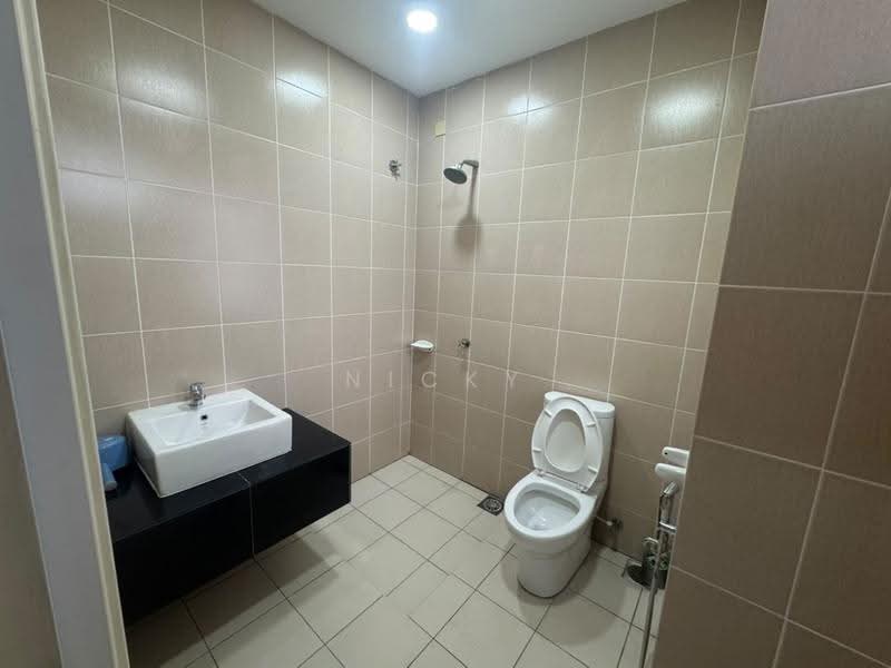 2-storey Terraced House for Sale in Bandar Tasik Puteri (Rawang) - Nicky Lai - Bathroom - PropertyGuru.com.my