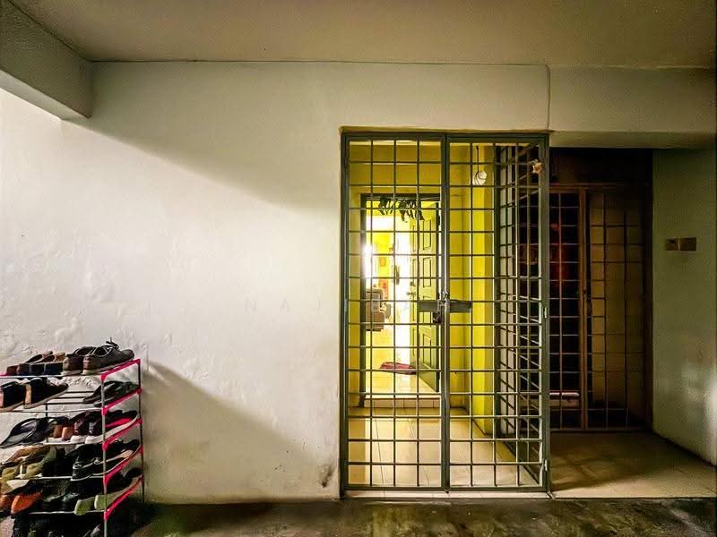 Apartment for Sale at Avenue Court - Najibah Sahari - Entrance - PropertyGuru.com.my