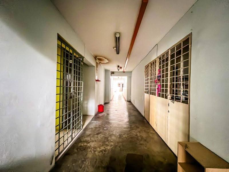 Apartment for Sale at Avenue Court - Najibah Sahari - Corridor - PropertyGuru.com.my