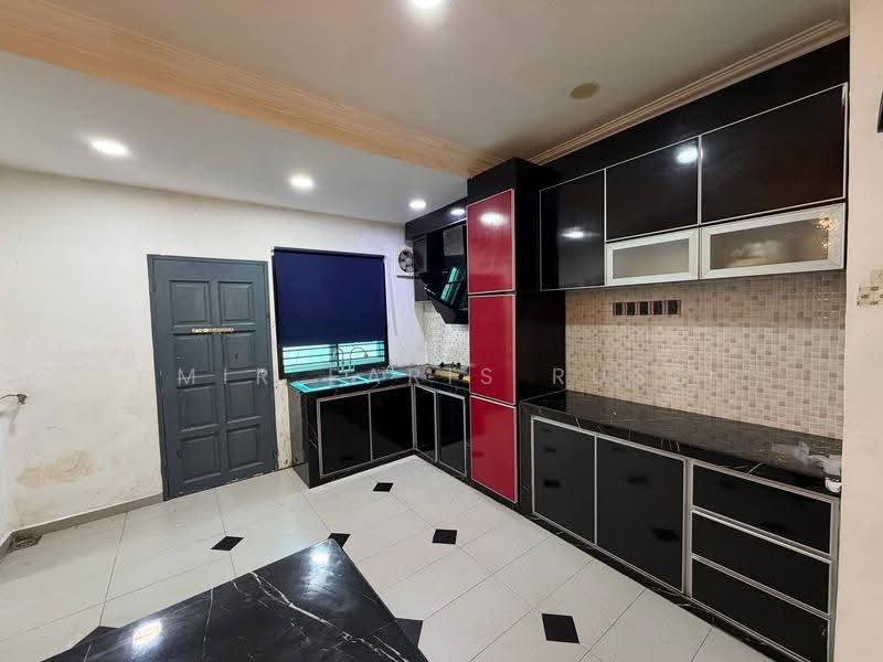 2-storey Terraced House for Sale in Taman Pulai Indah (Johor Bahru) - Amir Faris Rusli - PropertyGuru.com.my