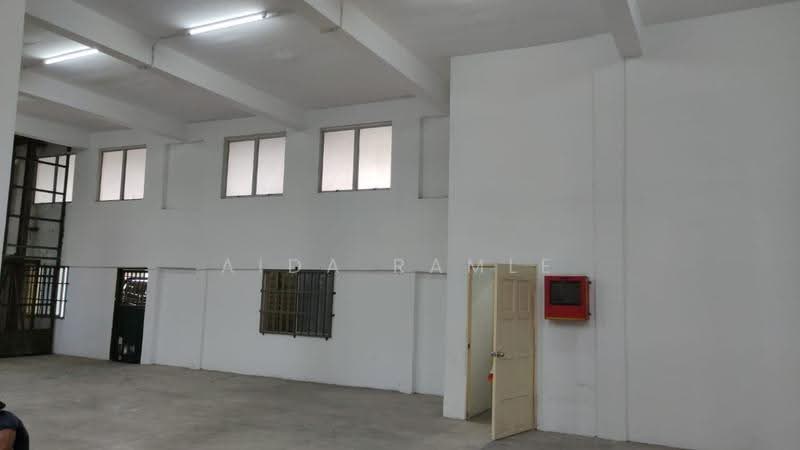 Semi-D Factory for Sale in Temasya Glenmarie (Glenmarie) - Aida Ramle - Interior - PropertyGuru.com.my
