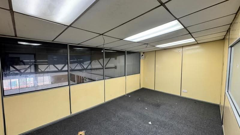 Factory for Rent in Kawasan Perusahaan Taman Ehsan (Kepong) - GEE Lee - Interior - PropertyGuru.com.my