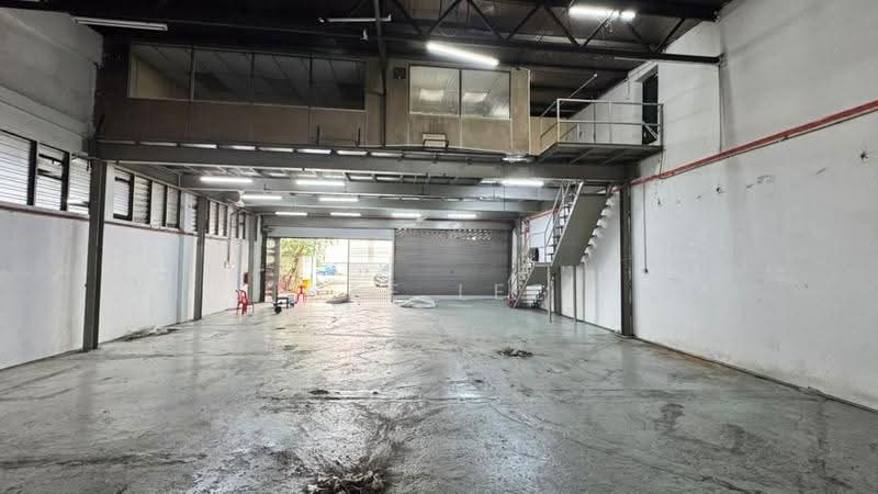 Factory for Rent in Kawasan Perusahaan Taman Ehsan (Kepong) - GEE Lee - Interior - PropertyGuru.com.my