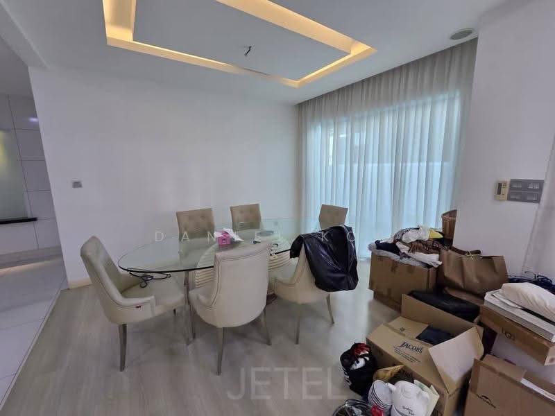 Rumah Berkembar untuk Dijual di Canary Garden (Klang) - Daniel Kok - Dining Room - PropertyGuru.com.my