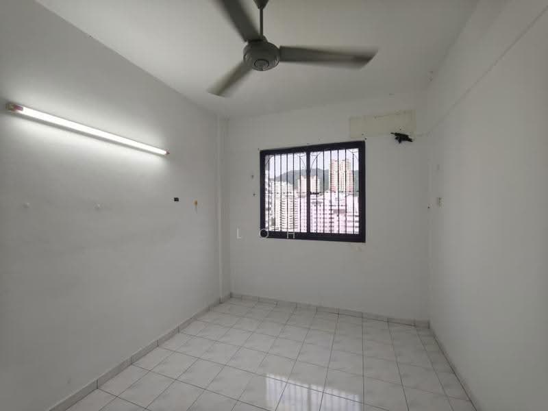 Apartment for Sale at Greenlane Heights Block B - Loh CL - Interior - PropertyGuru.com.my