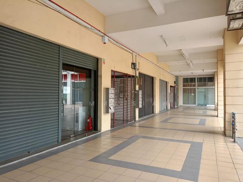 Shop / Office for Rent in Kota Damansara (Selangor) - Sammi Siah - Walkway - PropertyGuru.com.my
