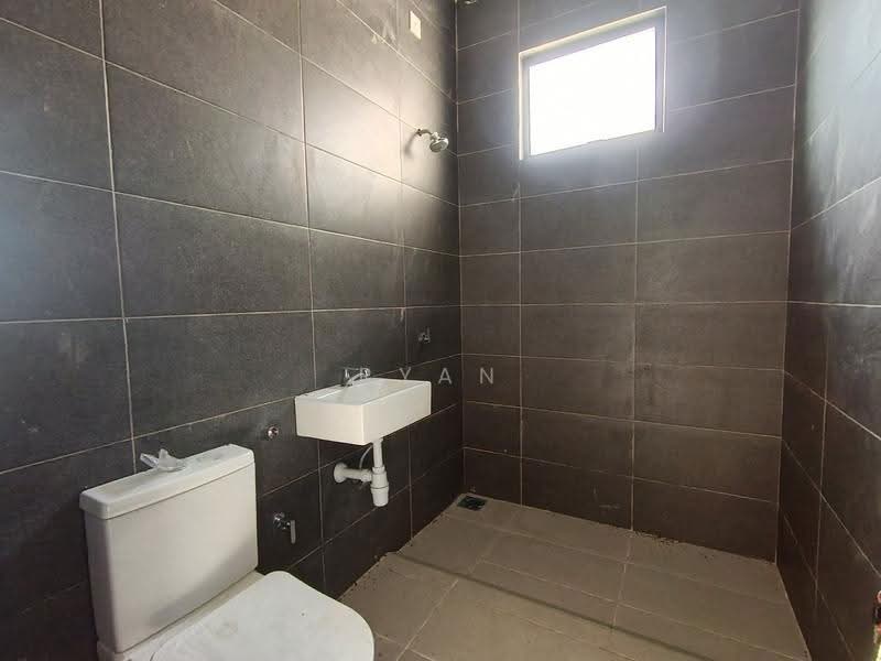 Semi-Detached House for Sale in Alor Setar (Kedah) - Ryan Ooi - Bathroom - PropertyGuru.com.my
