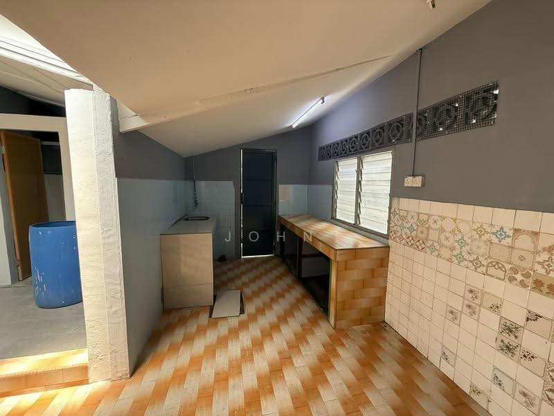 1-storey Terraced House for Sale in Pasir Panjang (Negeri Sembilan) - John Khoo - Kitchen - PropertyGuru.com.my