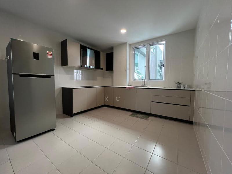 Pangsapuri untuk Disewa di McKenzie Avenue - KC Jee - Kitchen - PropertyGuru.com.my
