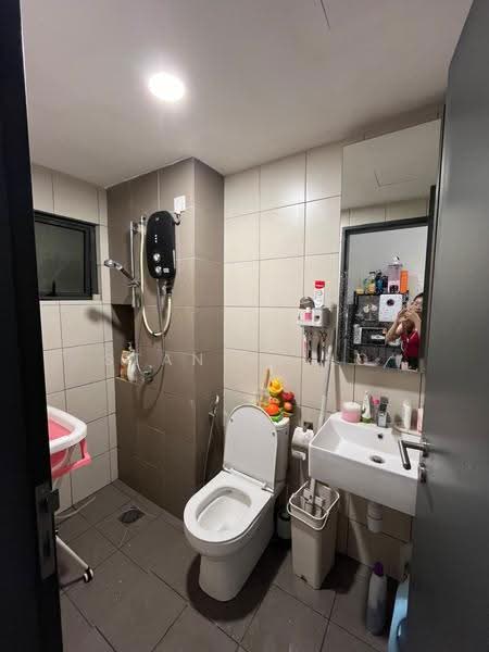 Service Residence for Rent at D'Quince Residences - Stanley Lo - Bathroom - PropertyGuru.com.my