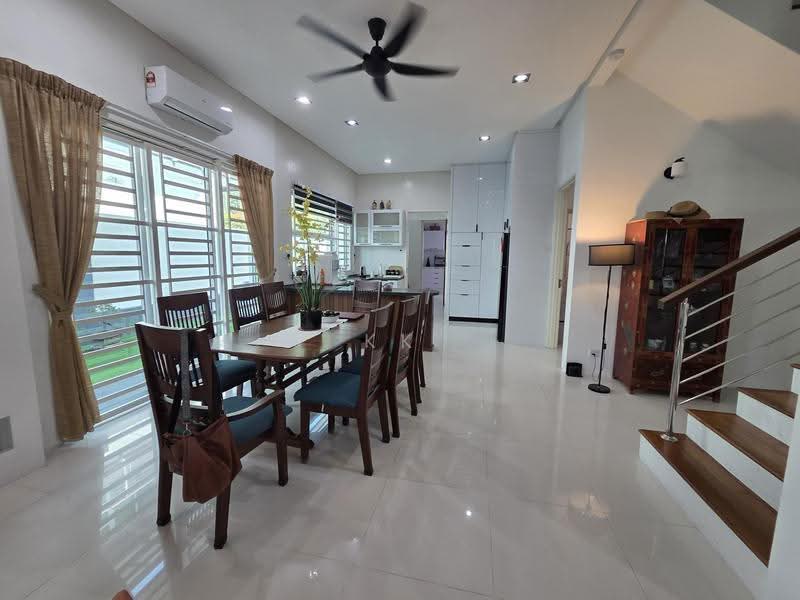 Semi-Detached House for Sale in Tanjung Bungah (Penang) - KK Kwok - Dining Room - PropertyGuru.com.my