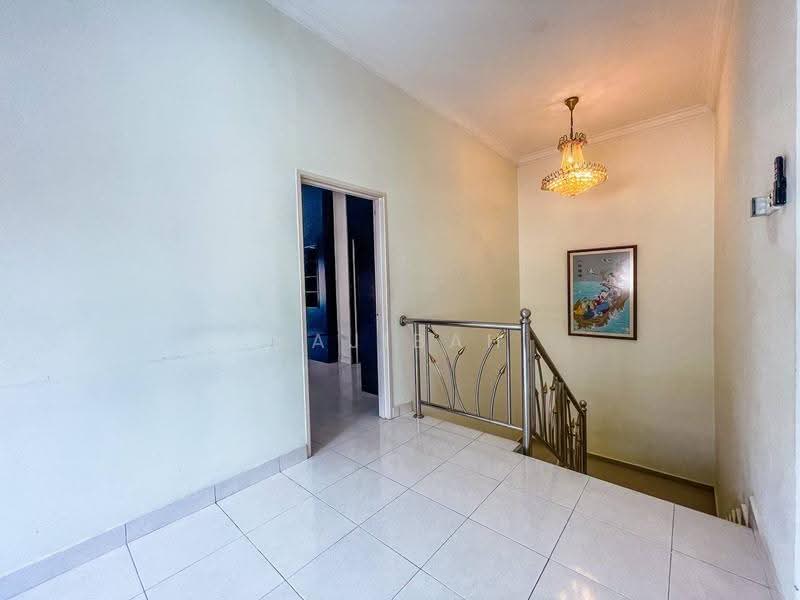 Semi-Detached House for Sale in Taman Sri Jelok (Kajang) - Najibah Sahari - Interior - PropertyGuru.com.my