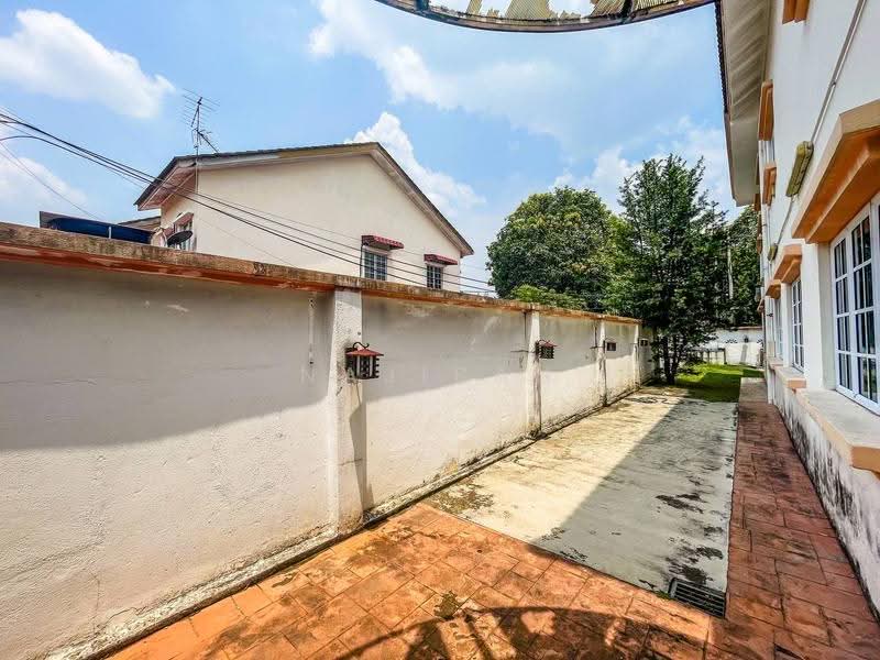 Semi-Detached House for Sale in Taman Sri Jelok (Kajang) - Najibah Sahari - Exterior - PropertyGuru.com.my