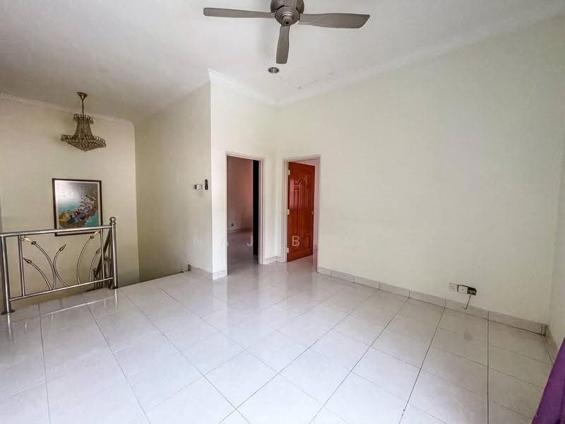 Semi-Detached House for Sale in Taman Sri Jelok (Kajang) - Najibah Sahari - Interior - PropertyGuru.com.my