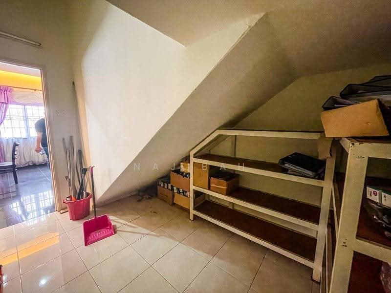 Semi-Detached House for Sale in Taman Sri Jelok (Kajang) - Najibah Sahari - Interior - PropertyGuru.com.my