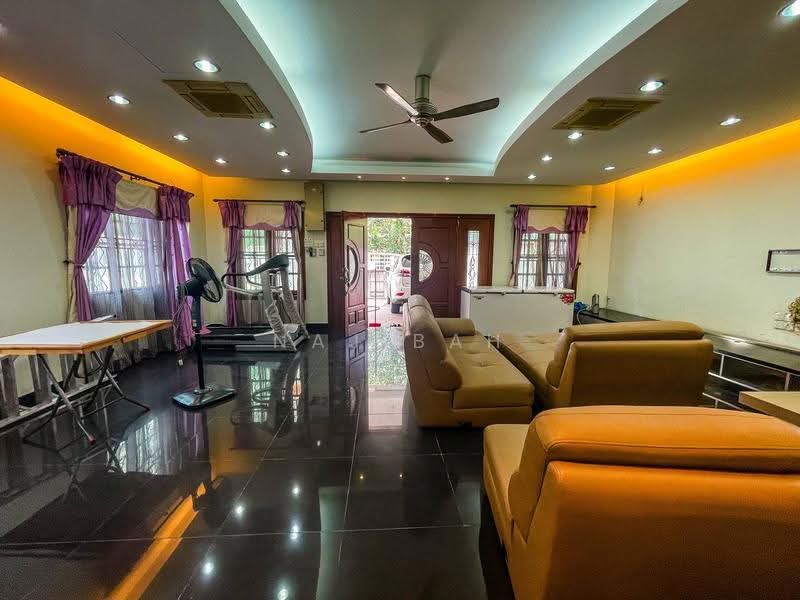 Semi-Detached House for Sale in Taman Sri Jelok (Kajang) - Najibah Sahari - Living Room - PropertyGuru.com.my