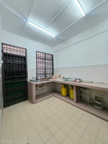 Rumah Teres 1-Tingkat untuk Dijual di Taman Putri Kulai (Kulai) - Eunice Ng - Kitchen - PropertyGuru.com.my