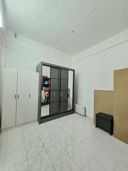 Rumah Teres 1-Tingkat untuk Dijual di Taman Putri Kulai (Kulai) - Eunice Ng - Interior - PropertyGuru.com.my