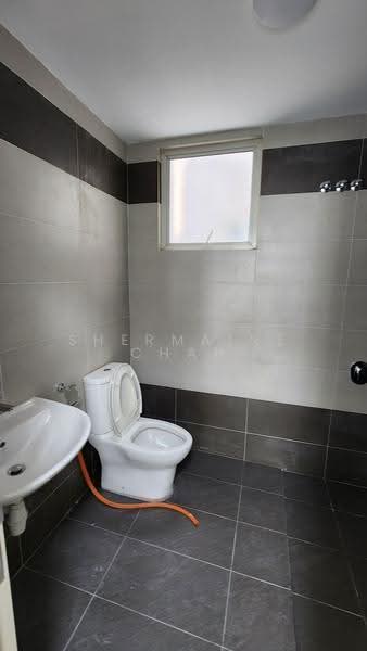 Rumah Teres 3-Tingkat untuk Disewa di Puchong (Selangor) - Shermaine Chan - Bathroom - PropertyGuru.com.my