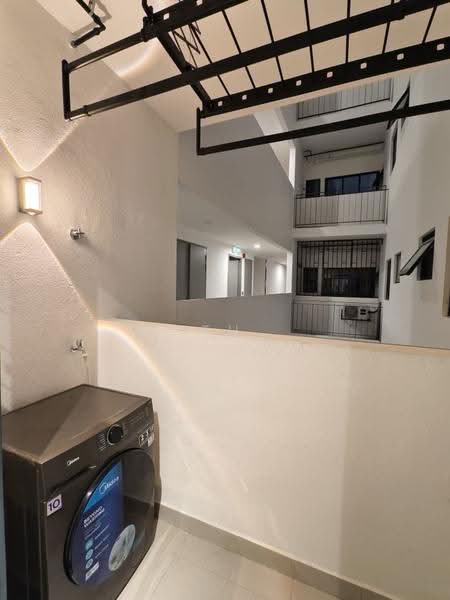 Kondominium untuk Dijual di Skyline KL - TH Lee - Corridor - PropertyGuru.com.my