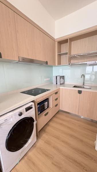 Kondominium untuk Disewa di The Meg Serviced Residence - Suzan Beh - Kitchen - PropertyGuru.com.my