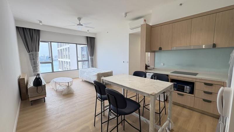 Kondominium untuk Disewa di The Meg Serviced Residence - Suzan Beh - Living Room - PropertyGuru.com.my