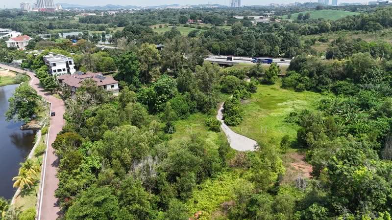 Bungalow Land for Sale in Country Heights (Kajang) - Gordan Wong - Exterior - PropertyGuru.com.my