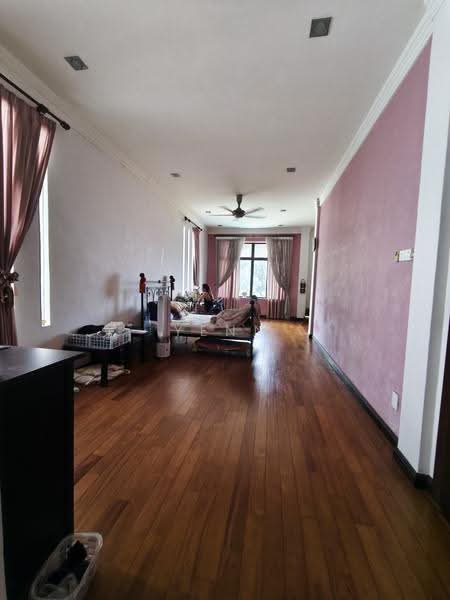 Bungalow House for Sale in Happy Garden (Kuchai Lama) - Yenn Chong - Bedroom - PropertyGuru.com.my