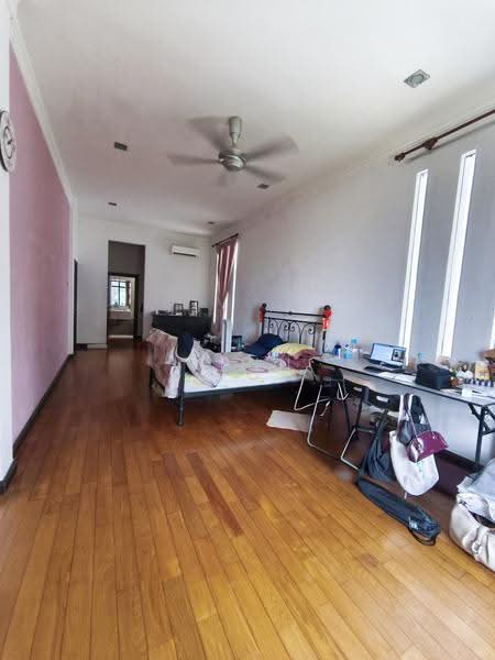 Bungalow House for Sale in Happy Garden (Kuchai Lama) - Yenn Chong - Bedroom - PropertyGuru.com.my