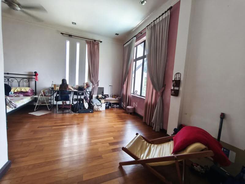 Bungalow House for Sale in Happy Garden (Kuchai Lama) - Yenn Chong - Bedroom - PropertyGuru.com.my