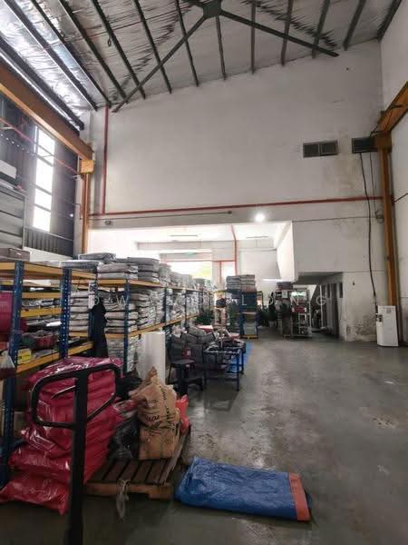 Kilang untuk Disewa di Seri Kembangan (Selangor) - Edward Long - Interior - PropertyGuru.com.my