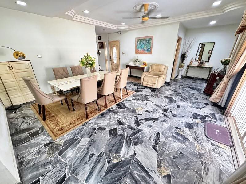 Bungalow House untuk Dijual di Seksyen 2 Bandar Baru Bangi (Bandar Baru Bangi) - Herman Sazwan Nor Rahim - Dining Room - PropertyGuru.com.my
