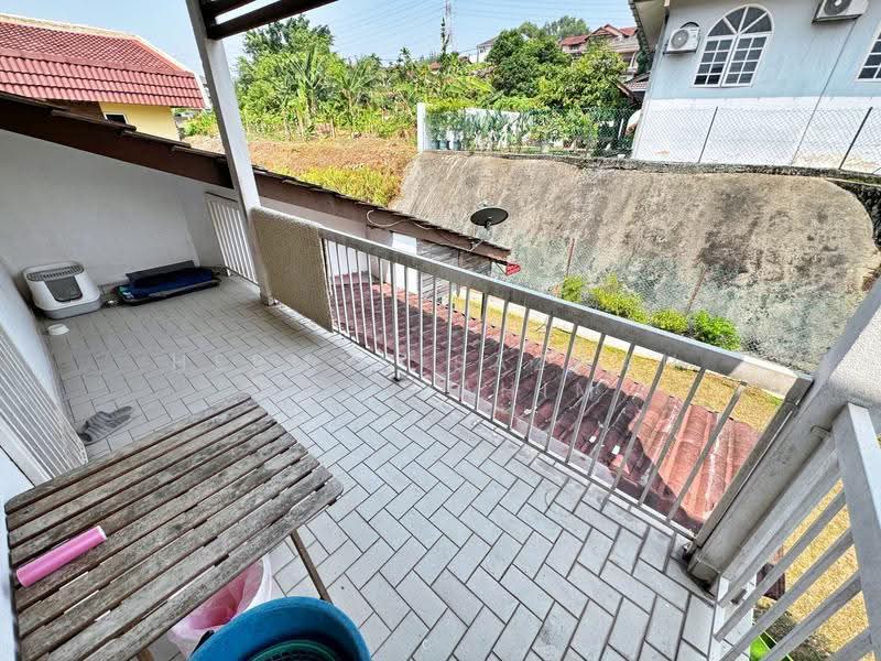 Bungalow House untuk Dijual di Seksyen 2 Bandar Baru Bangi (Bandar Baru Bangi) - Herman Sazwan Nor Rahim - Balcony - PropertyGuru.com.my