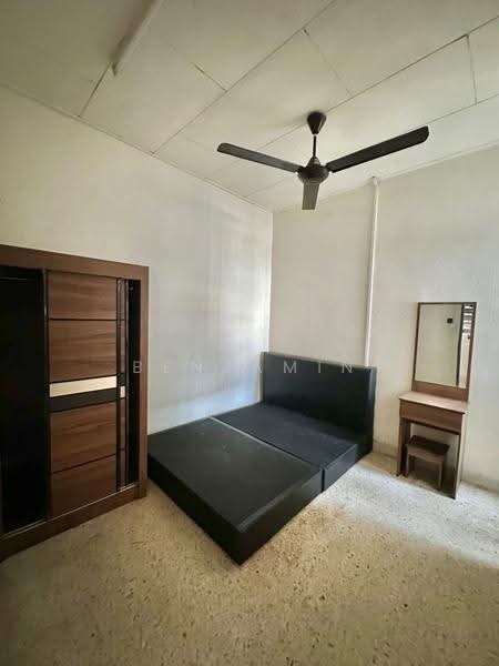 Terraced House for Rent in Taman Molek (Johor Bahru) - Benjamin Ong - PropertyGuru.com.my