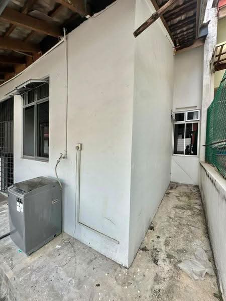 Terraced House for Rent in Taman Molek (Johor Bahru) - Benjamin Ong - PropertyGuru.com.my