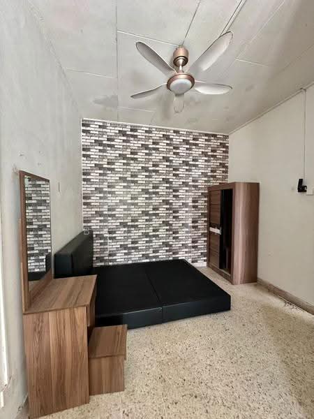 Terraced House for Rent in Taman Molek (Johor Bahru) - Benjamin Ong - PropertyGuru.com.my