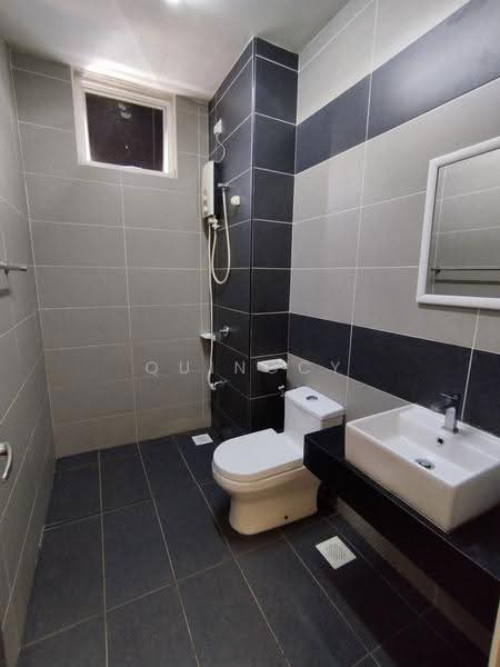 Condominium for Rent at M Condominium @ Larkin - Quinccy Lim - Bathroom - PropertyGuru.com.my