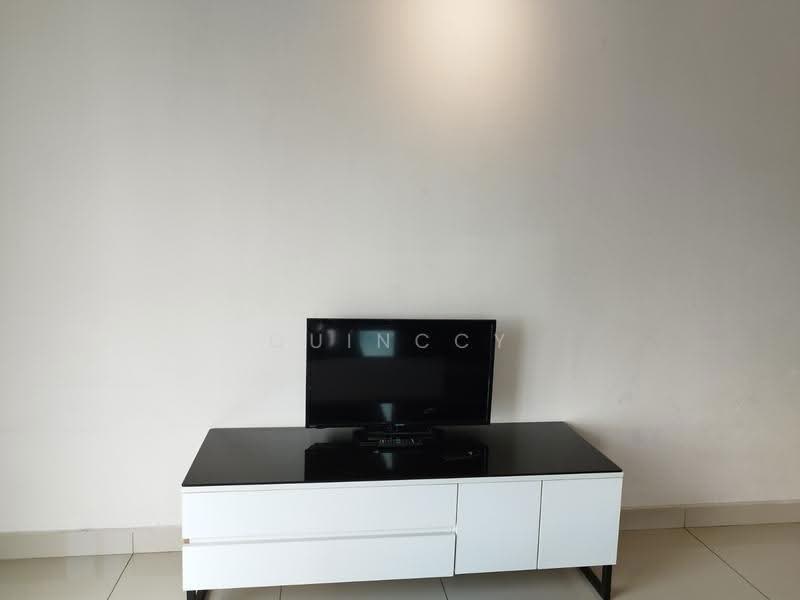 Condominium for Rent at M Condominium @ Larkin - Quinccy Lim - Living Room - PropertyGuru.com.my