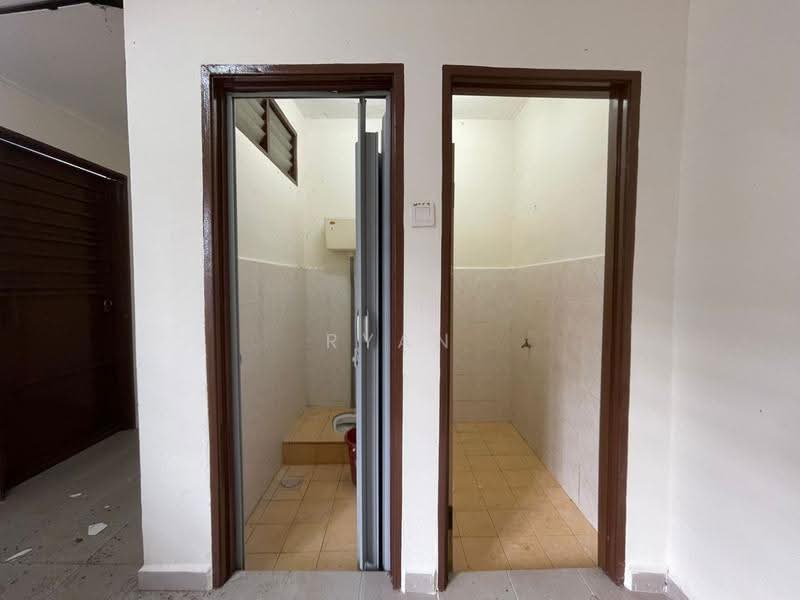 Rumah Teres 1-Tingkat untuk Dijual di Taman Keranji (Alor Setar) - Ryan Ooi - Bathroom - PropertyGuru.com.my