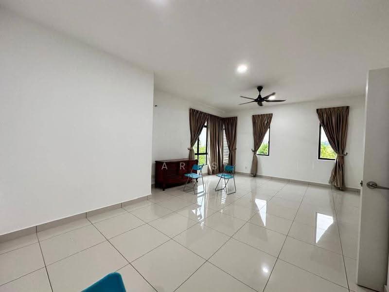 Rumah Berkembar untuk Dijual di Taman Nusa Idaman (Iskandar Puteri (Nusajaya)) - Amir Faris Rusli - Living Room - PropertyGuru.com.my