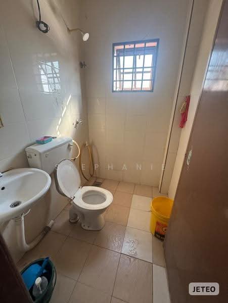2-storey Terraced House for Sale in Telok Panglima Garang (Selangor) - Stephanie Lim - Bathroom - PropertyGuru.com.my